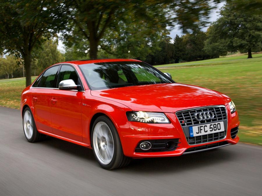  Audi S4 Sedan (B8, 8K) 2009 года  (UK) (фото 3 из 4)